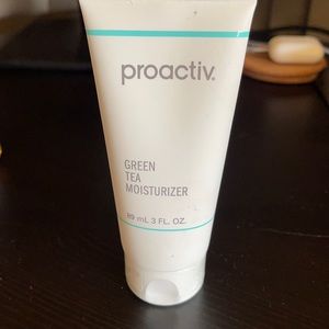 Proactiv -green tree moisturizer